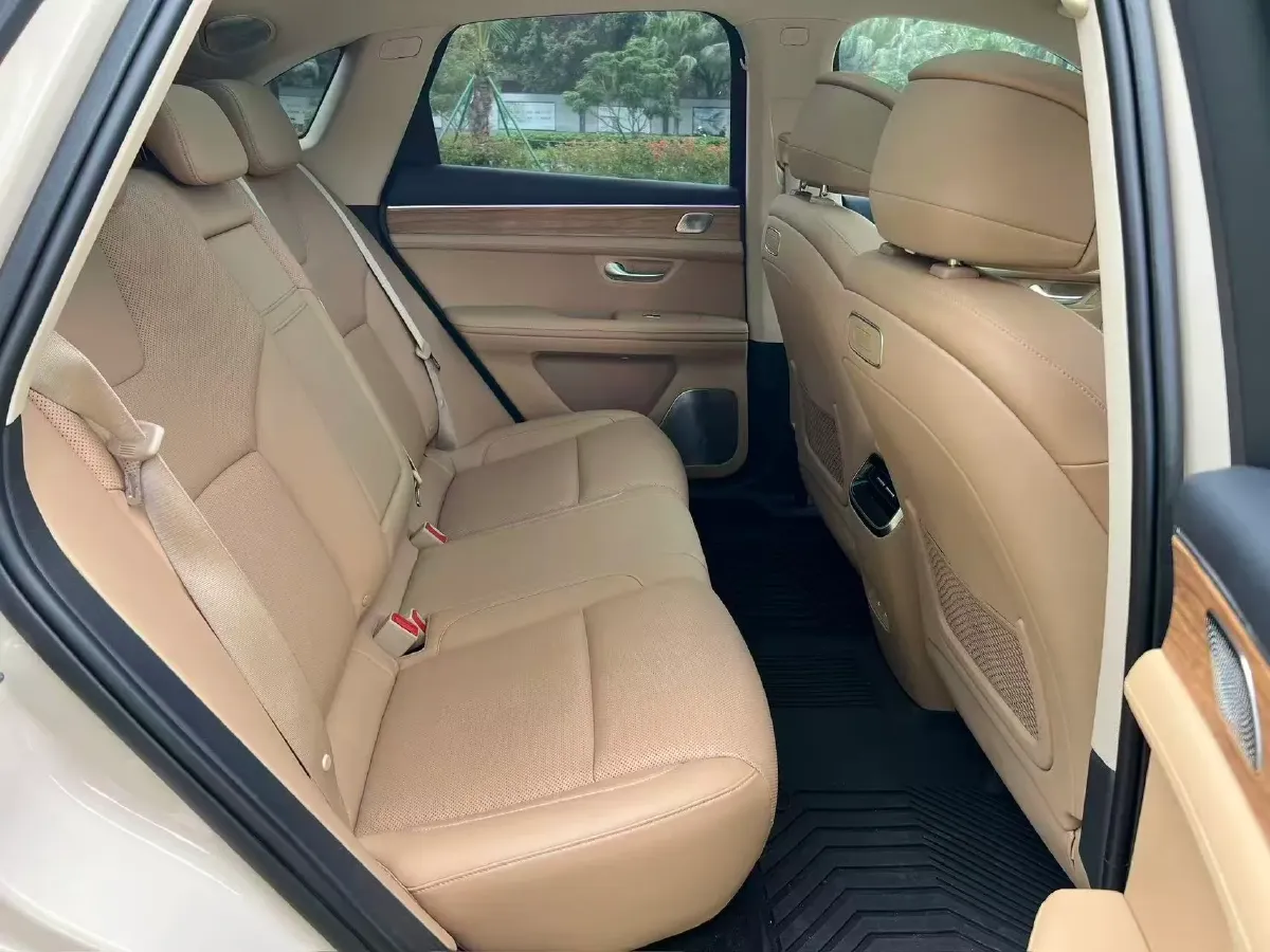 2023 HIMA AITO M5 1.5T 152HP L4 REEV 40KWH,autocango,china used car exporter,china ev exporter,chinese used car exporter,chinese used ev exporter
