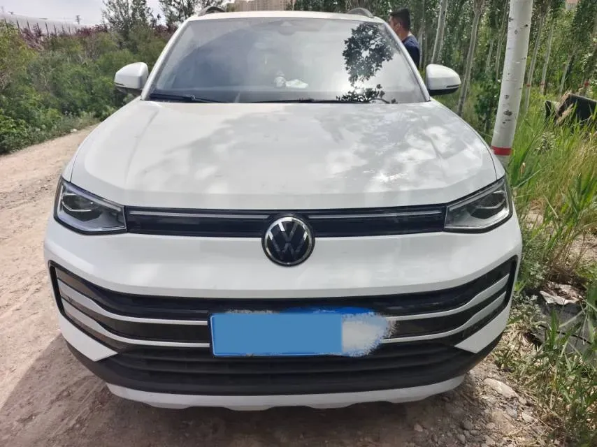 2025 Volkswagen Tharu 1.5L 110HP L4 6AT,autocango,china used car exporter,china ev exporter,chinese used car exporter,chinese used ev exporter