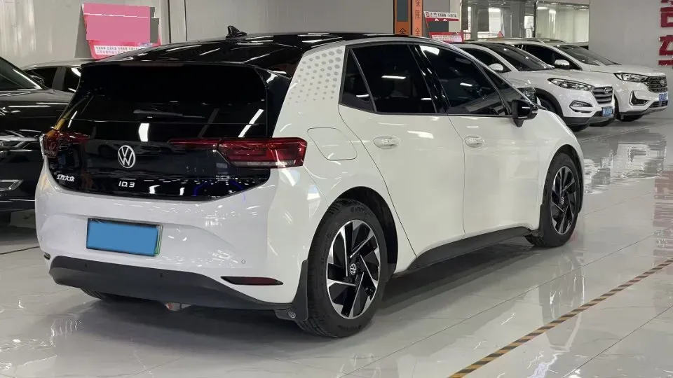 2024 Volkswagen ID.3 BEV 52.8KWH,autocango,china used car exporter,china ev exporter,chinese used car exporter,chinese used ev exporter