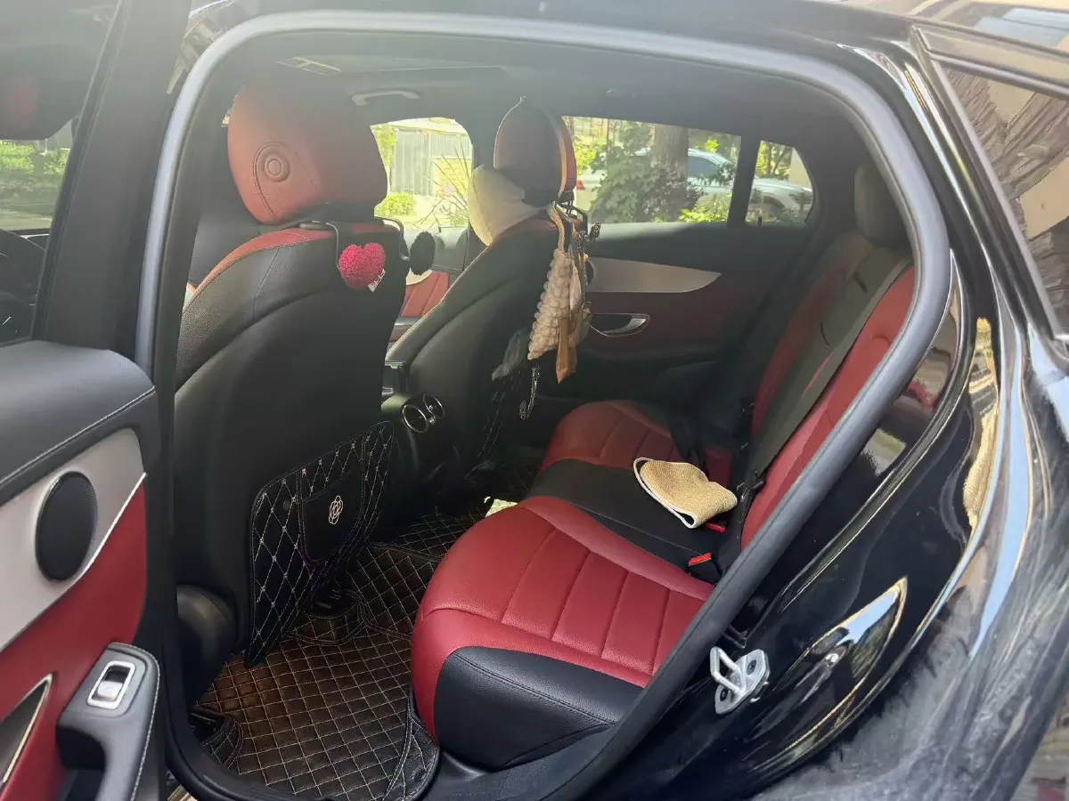 2022 Mercedes-Benz GLC Coupe 2.0T 197HP L4 9AT,autocango,china used car exporter,china ev exporter,chinese used car exporter,chinese used ev exporter