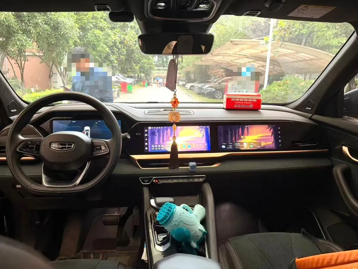 2021 Geely Monjaro 2.0T 218HP L4 7DCT,autocango,china used car exporter,china ev exporter,chinese used car exporter,chinese used ev exporter
