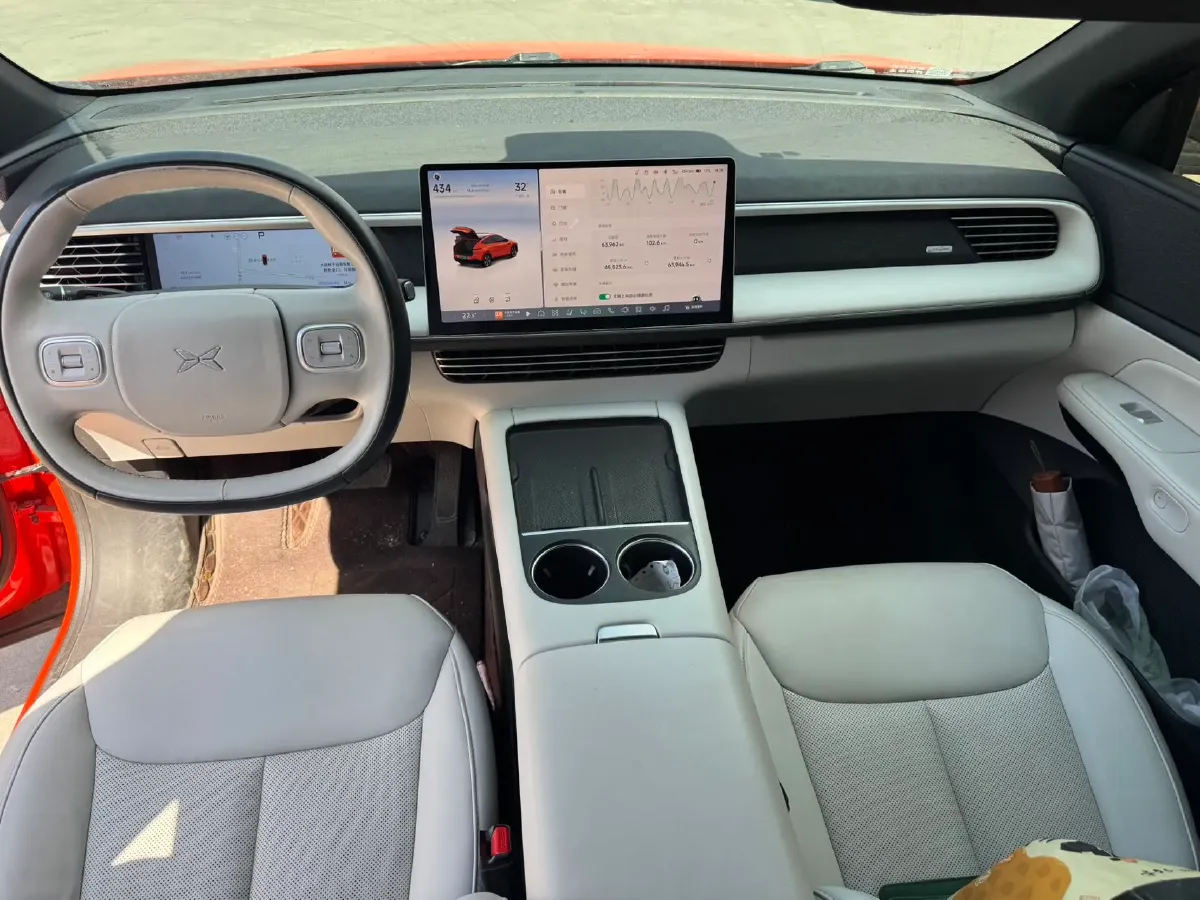 2023 Xpeng G6 BEV 87.5KWH,autocango,china used car exporter,china ev exporter,chinese used car exporter,chinese used ev exporter