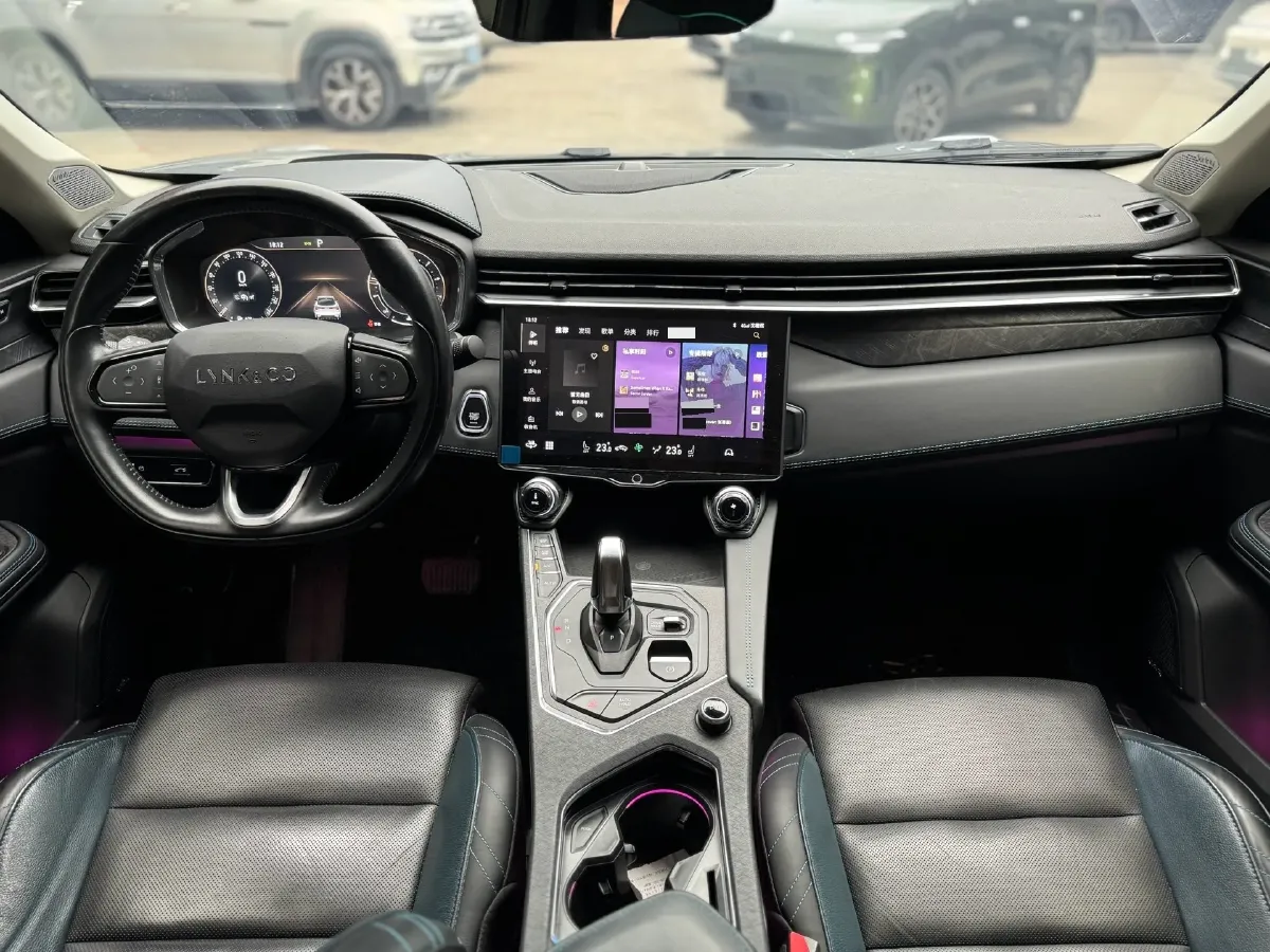 2020 LYNK&CO 05 2.0T 254HP L4 8AT,autocango,china used car exporter,china ev exporter,chinese used car exporter,chinese used ev exporter