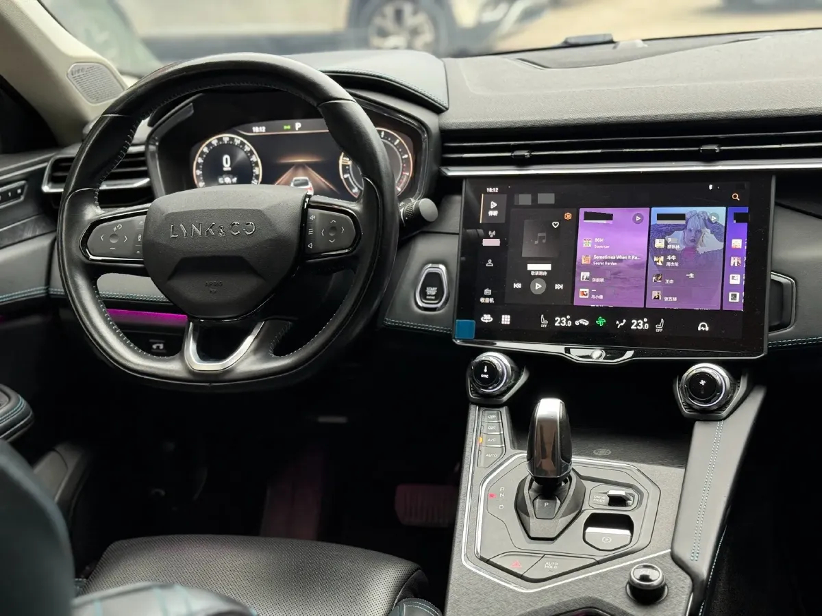 2020 LYNK&CO 05 2.0T 254HP L4 8AT,autocango,china used car exporter,china ev exporter,chinese used car exporter,chinese used ev exporter