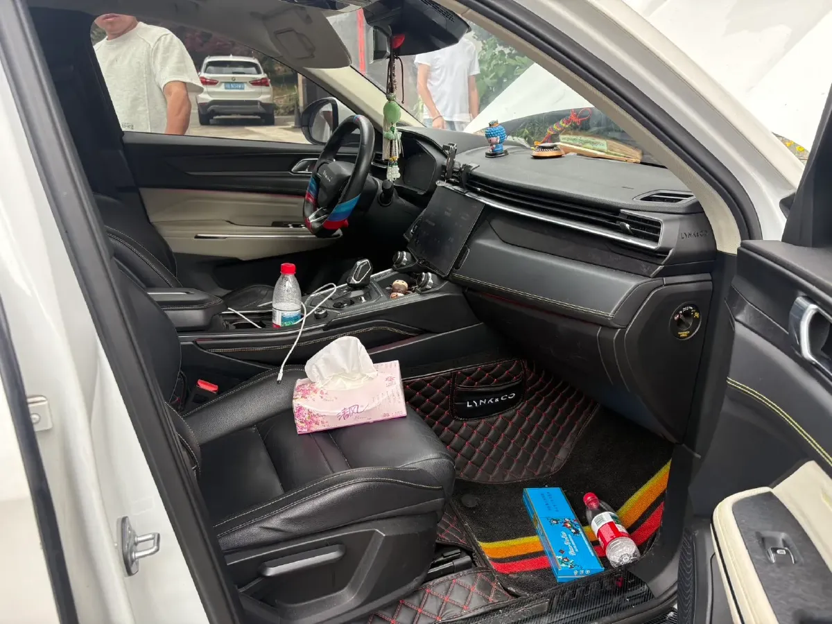 2020 LYNK&CO 05 2.0T 254HP L4 8AT,autocango,china used car exporter,china ev exporter,chinese used car exporter,chinese used ev exporter