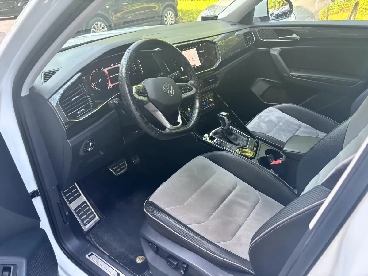 2020 Volkswagen Tayron X 2.0T 186HP L4 7DCT,autocango,china used car exporter,china ev exporter,chinese used car exporter,chinese used ev exporter