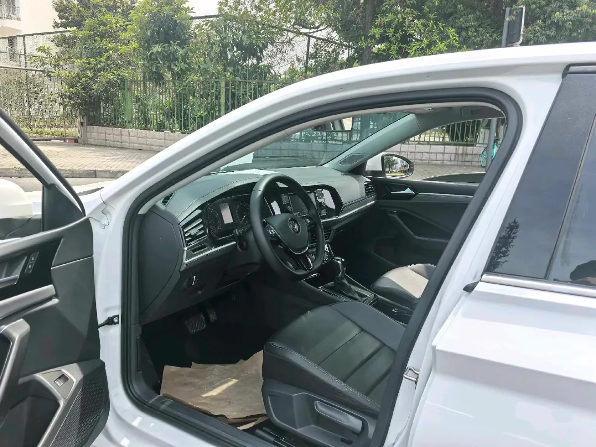 2019 Volkswagen Tharu 1.4T 150HP L4 7DCT,autocango,china used car exporter,china ev exporter,chinese used car exporter,chinese used ev exporter