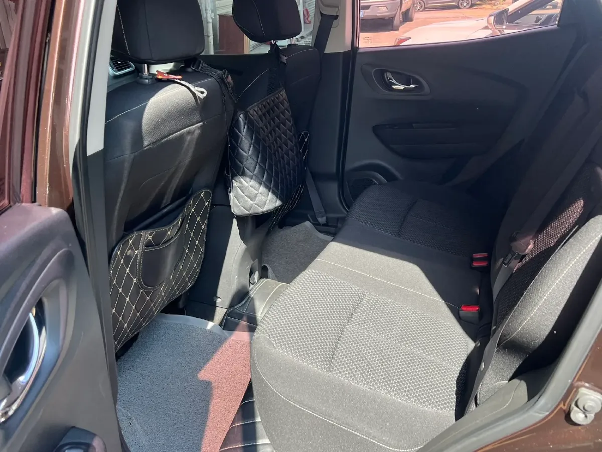 2017 Renault Kadjar 2.0L 150HP L4 CVT,autocango,china used car exporter,china ev exporter,chinese used car exporter,chinese used ev exporter