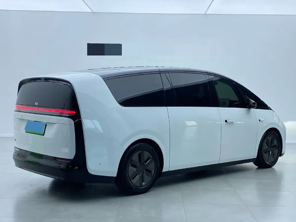 2025 Li MEGA BEV,autocango,china used car exporter,china ev exporter,chinese used car exporter,chinese used ev exporter