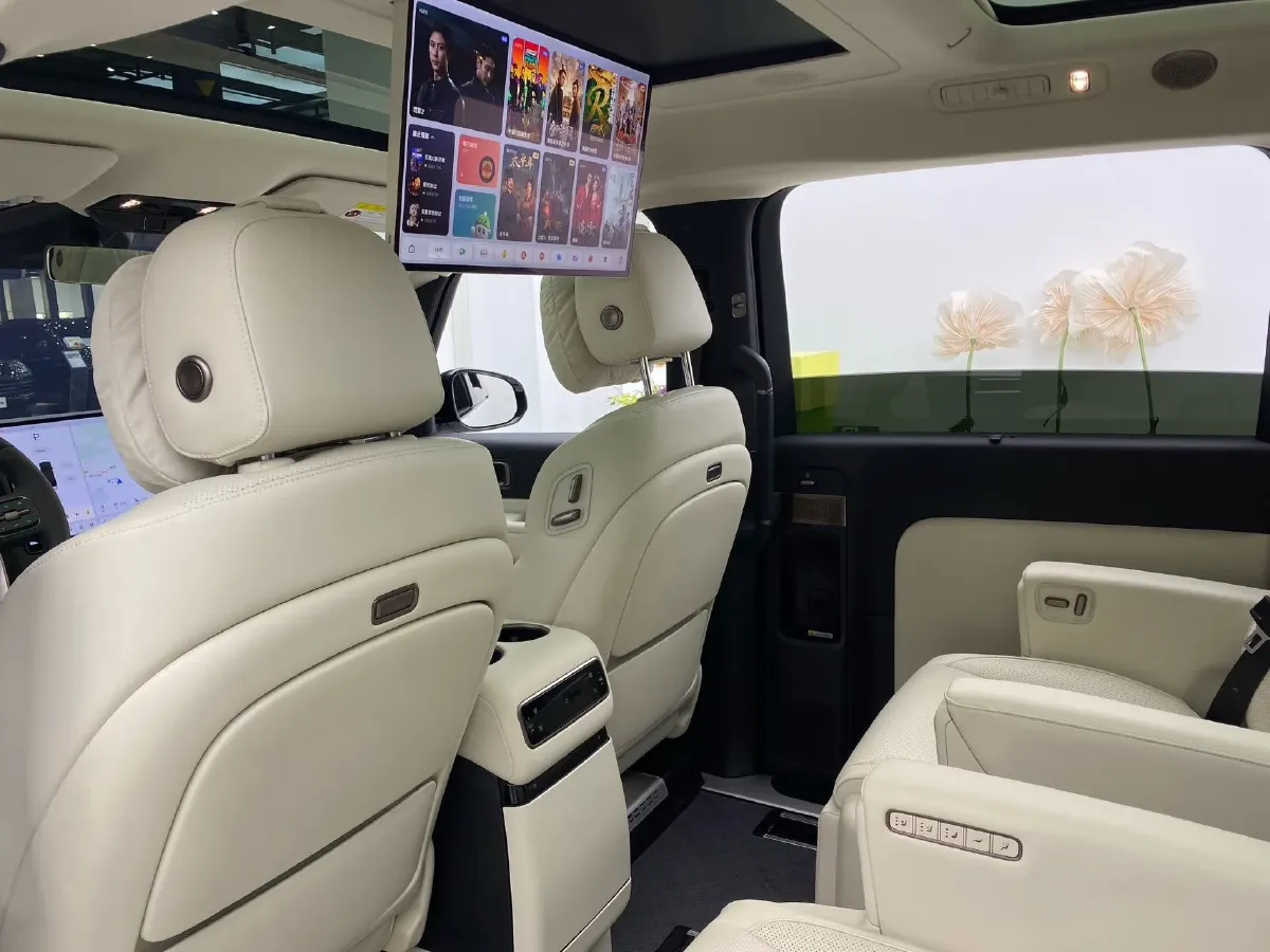 2025 Li MEGA BEV,autocango,china used car exporter,china ev exporter,chinese used car exporter,chinese used ev exporter