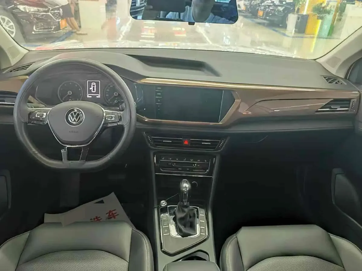 2021 Volkswagen Tharu 1.4T 150HP L4 7DCT,autocango,china used car exporter,china ev exporter,chinese used car exporter,chinese used ev exporter