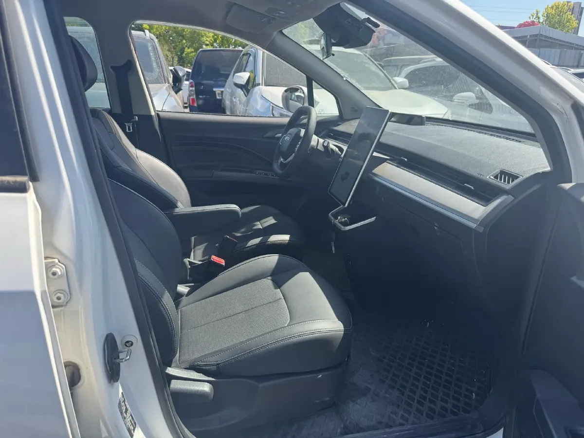 2022 MG 5 1.5L 120HP L4 CVT,autocango,china used car exporter,china ev exporter,chinese used car exporter,chinese used ev exporter