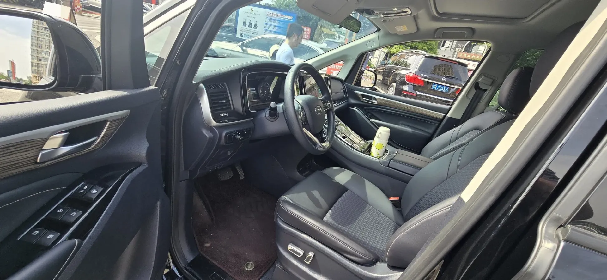 2023 GAC Trumpchi M8 2.0T 252HP L4 8AT,autocango,china used car exporter,china ev exporter,chinese used car exporter,chinese used ev exporter