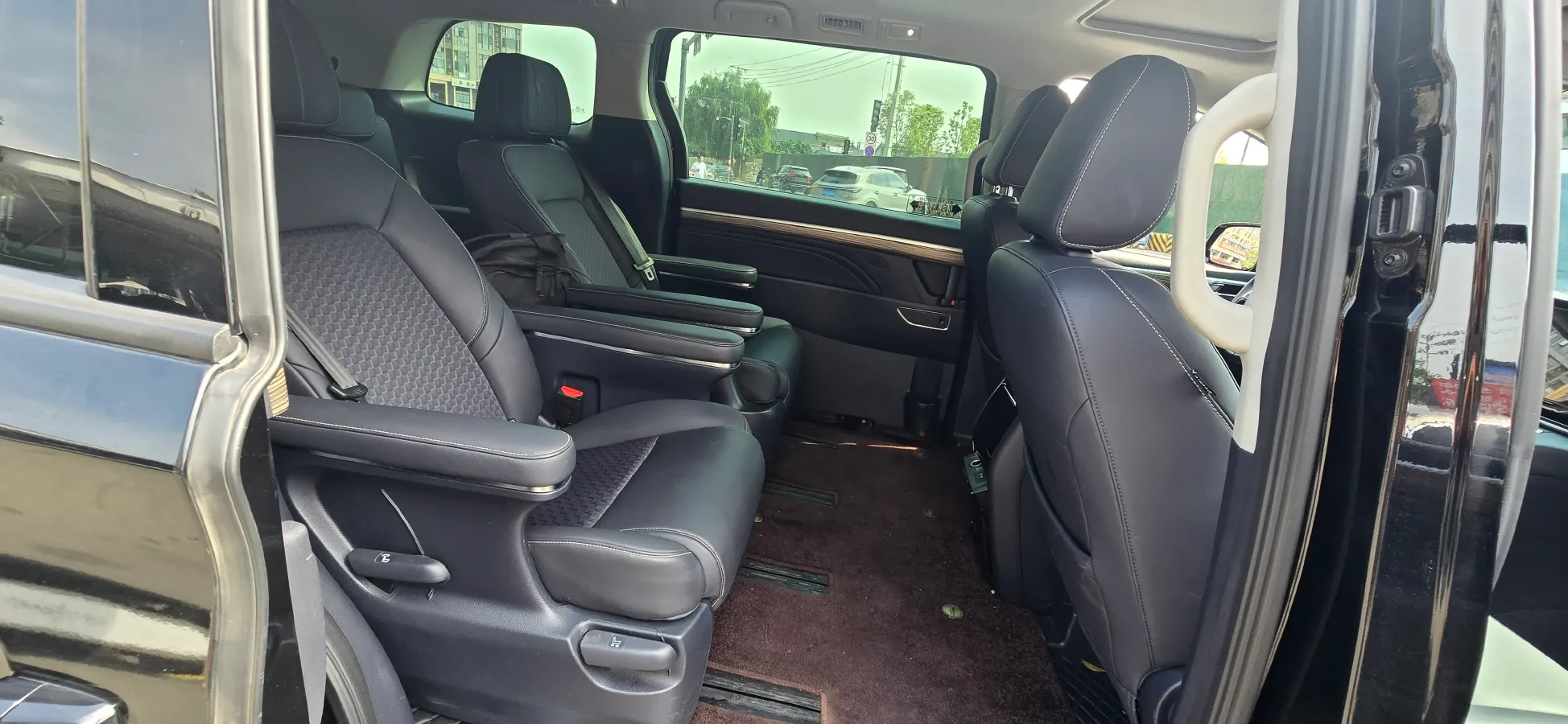 2023 GAC Trumpchi M8 2.0T 252HP L4 8AT,autocango,china used car exporter,china ev exporter,chinese used car exporter,chinese used ev exporter