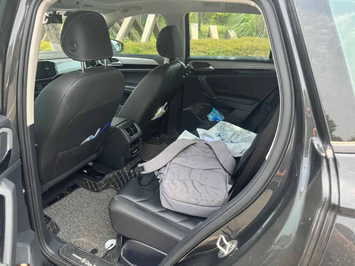 2019 Volkswagen Tayron 2.0T 186HP L4 7DCT,autocango,china used car exporter,china ev exporter,chinese used car exporter,chinese used ev exporter
