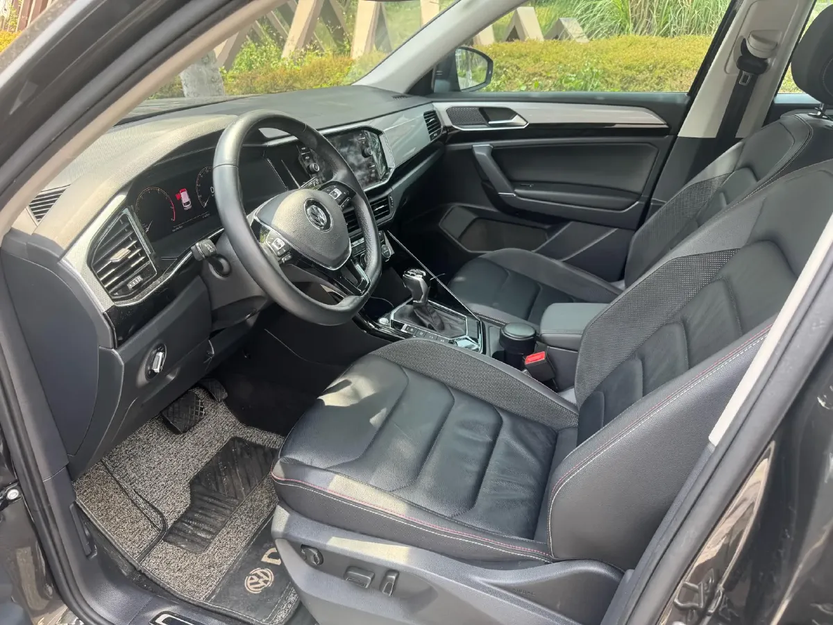 2019 Volkswagen Tayron 2.0T 186HP L4 7DCT,autocango,china used car exporter,china ev exporter,chinese used car exporter,chinese used ev exporter