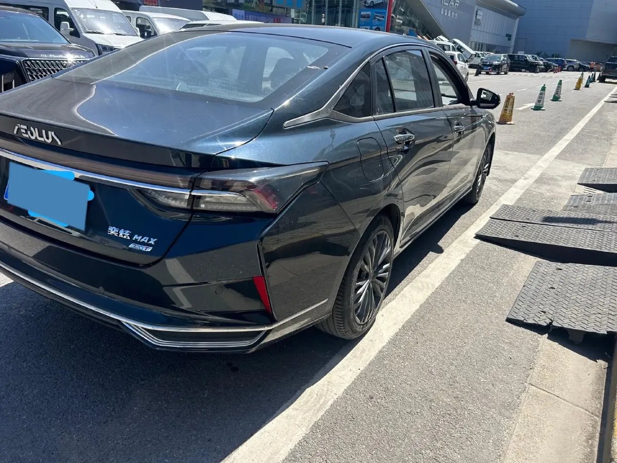 2021 DongFeng Aeolus YiXuan MAX 1.5T 190HP L4 7DCT,autocango,china used car exporter,china ev exporter,chinese used car exporter,chinese used ev exporter