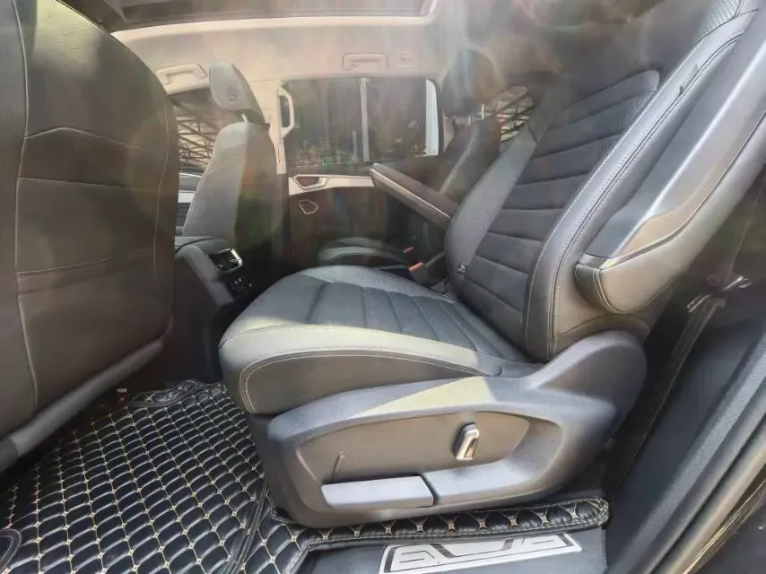 2021 Volkswagen Talagon 2.0T 220HP L4 7DCT,autocango,china used car exporter,china ev exporter,chinese used car exporter,chinese used ev exporter