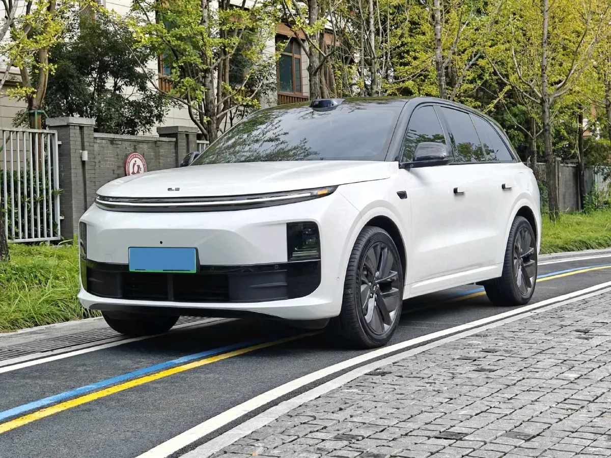 2024 Li L6 Range Extended 154HP L4 REEV 36.8KWH,autocango,china used car exporter,china ev exporter,chinese used car exporter,chinese used ev exporter