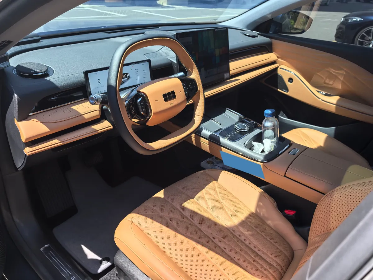 2025 Geely Galaxy Starshine 8 1.5L 112HP L4 1DHT PHEV,autocango,china used car exporter,china ev exporter,chinese used car exporter,chinese used ev exporter