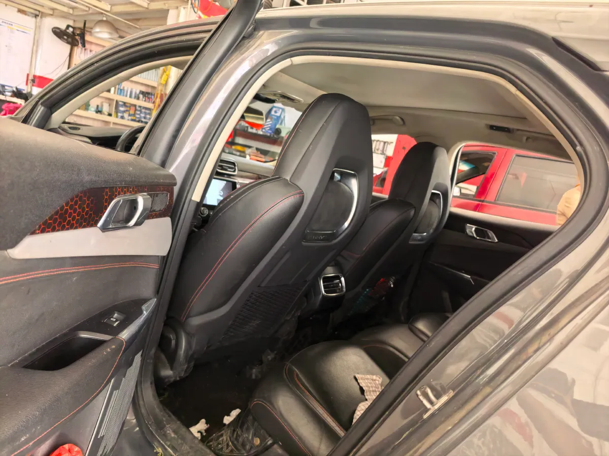 2018 Geely Emgrand GT 1.5T 180HP L3 7DCT,autocango,china used car exporter,china ev exporter,chinese used car exporter,chinese used ev exporter