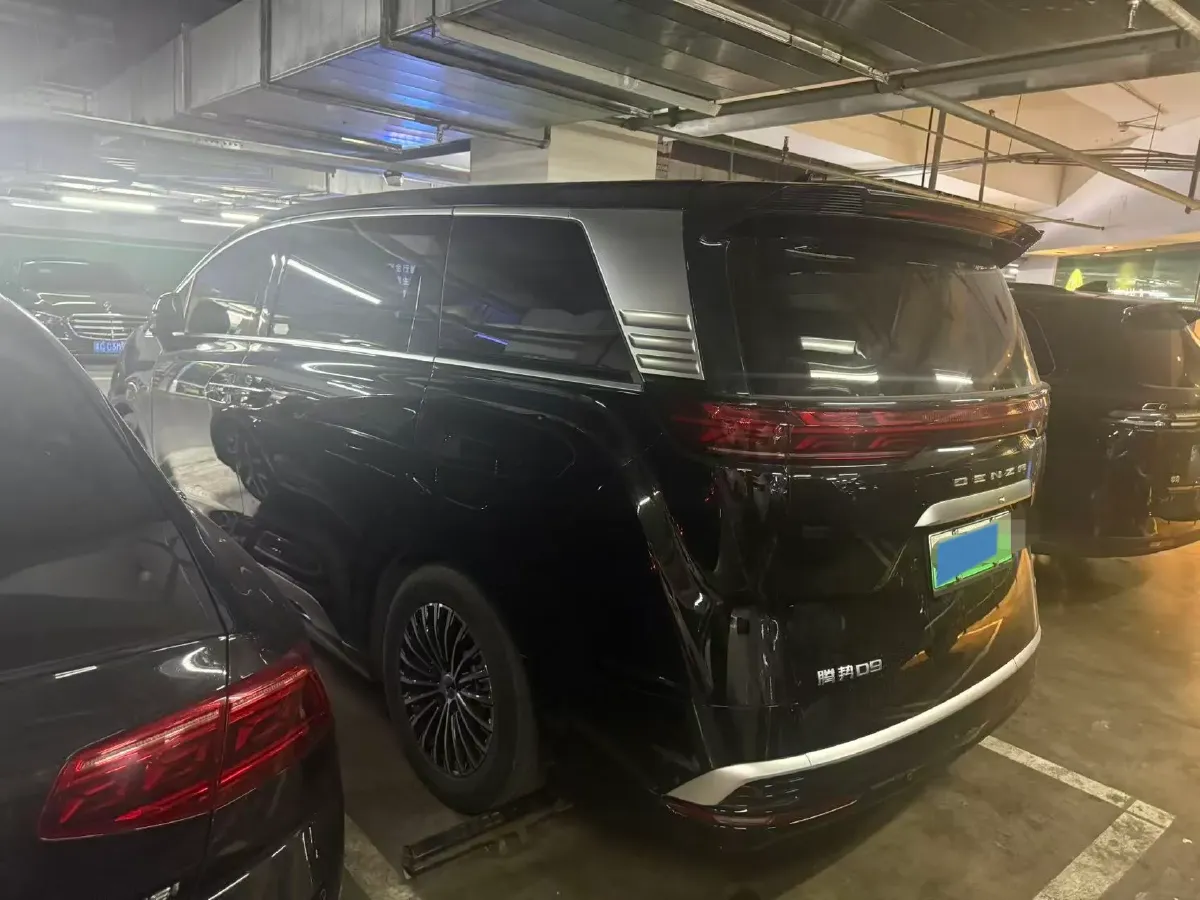 2024 Denza D9 1.5T 139HP L4 E-CVT PHEV 20.39KWH,autocango,china used car exporter,china ev exporter,chinese used car exporter,chinese used ev exporter