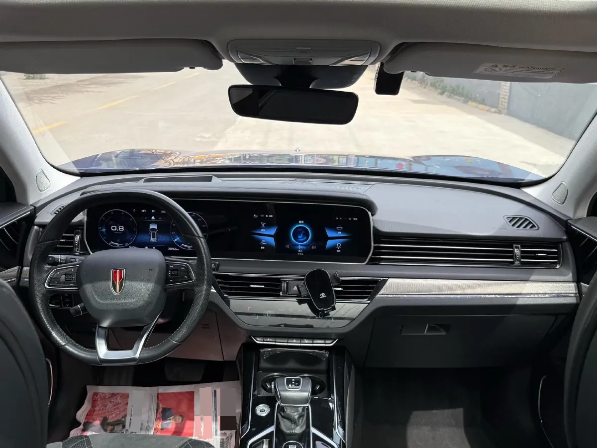 2022 HongQi HS5 2.0T 224HP L4 6AT,autocango,china used car exporter,china ev exporter,chinese used car exporter,chinese used ev exporter