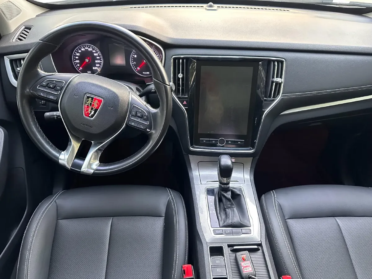 2020 Roewe i6 1.5T 169HP L4 7DCT,autocango,china used car exporter,china ev exporter,chinese used car exporter,chinese used ev exporter