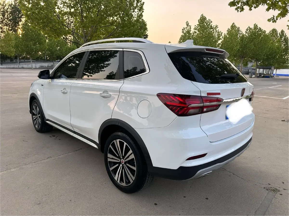 2020 Roewe i6 1.5T 169HP L4 7DCT,autocango,china used car exporter,china ev exporter,chinese used car exporter,chinese used ev exporter
