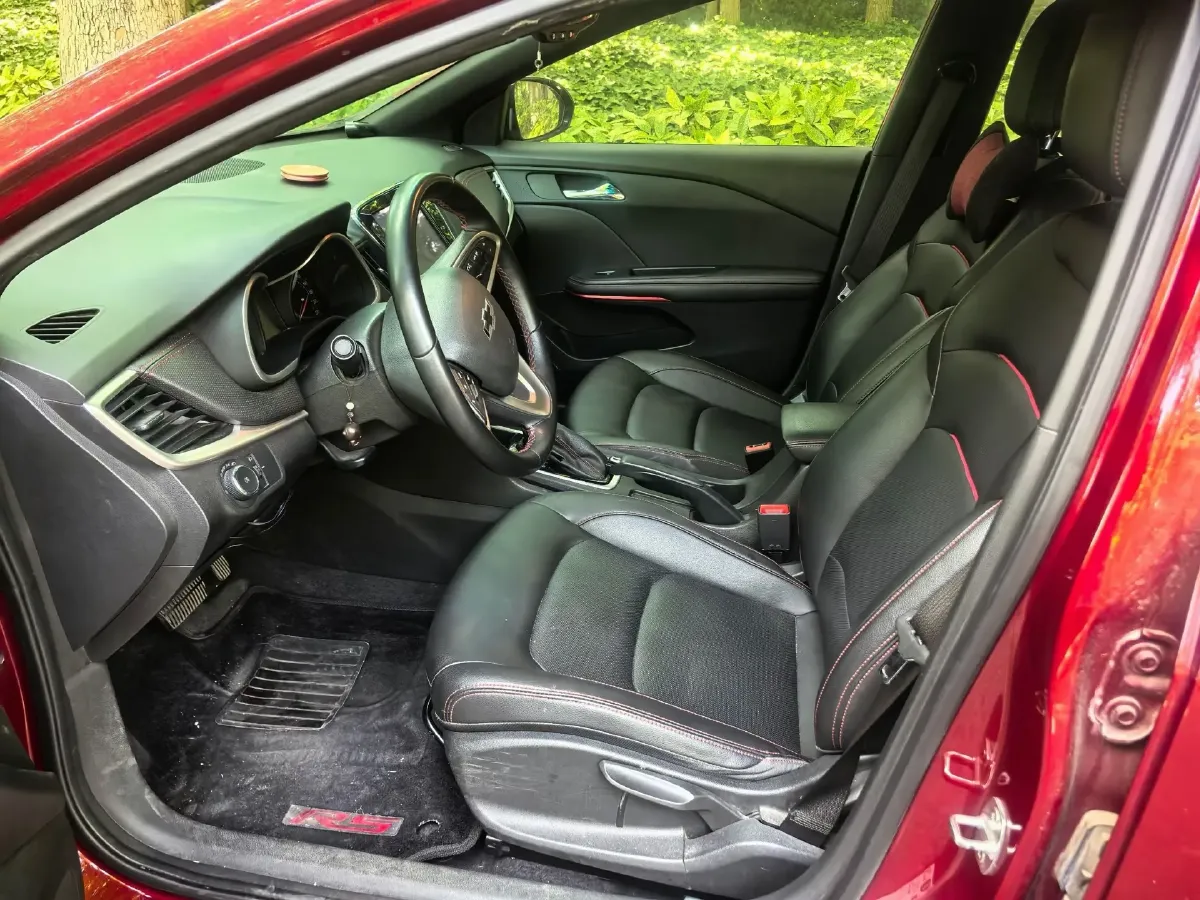 2019 Chevrolet Monza 1.3T 163HP L3 6AT,autocango,china used car exporter,china ev exporter,chinese used car exporter,chinese used ev exporter