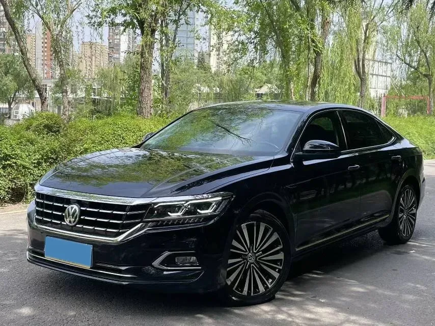 2019 Volvo V40 1.5T 152HP L4 6AT,autocango,china used car exporter,china ev exporter,chinese used car exporter,chinese used ev exporter
