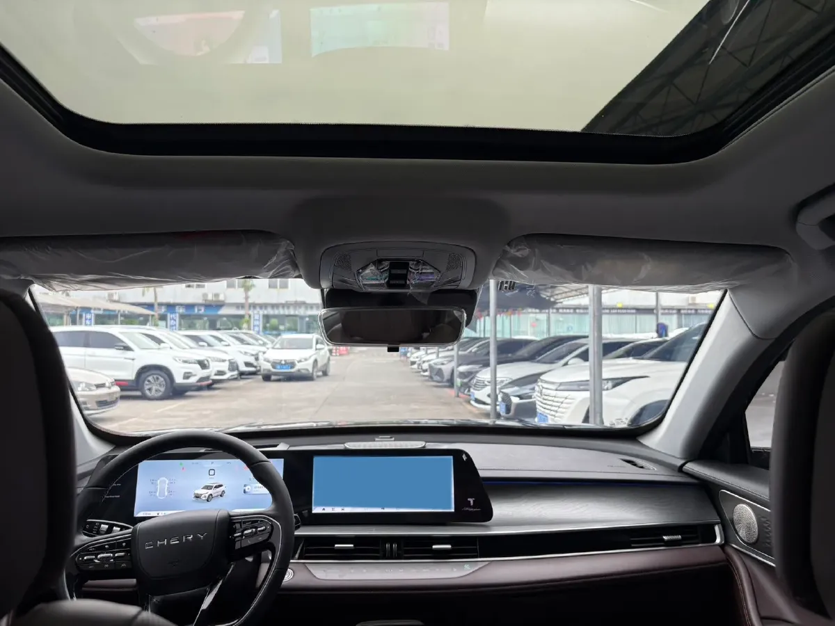 2024 Chery Tiggo 8 PRO 2.0T 254HP L4 7DCT,autocango,china used car exporter,china ev exporter,chinese used car exporter,chinese used ev exporter
