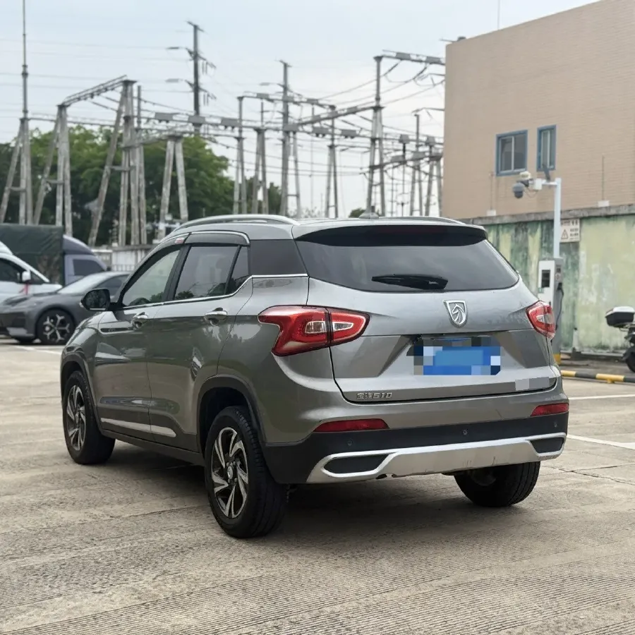 2017 BaoJun 510 1.5L 112HP L4 6MT,autocango,china used car exporter,china ev exporter,chinese used car exporter,chinese used ev exporter