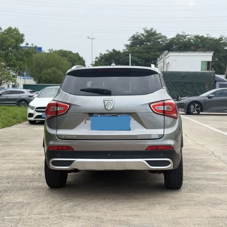 2017 BaoJun 510 1.5L 112HP L4 6MT,autocango,china used car exporter,china ev exporter,chinese used car exporter,chinese used ev exporter