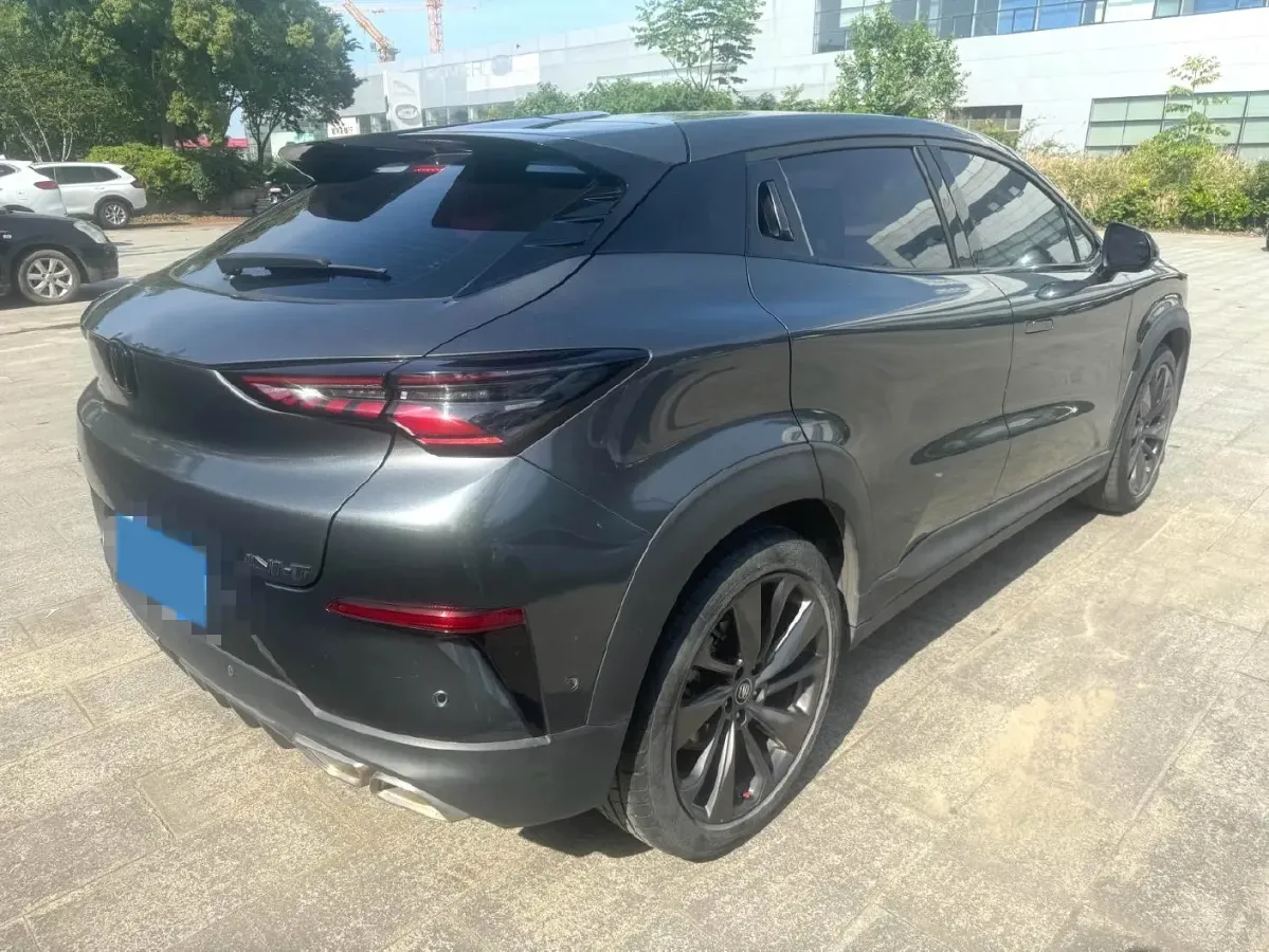 2020 ChangAn UNI-T 1.5T 180HP L4 7DCT,autocango,china used car exporter,china ev exporter,chinese used car exporter,chinese used ev exporter
