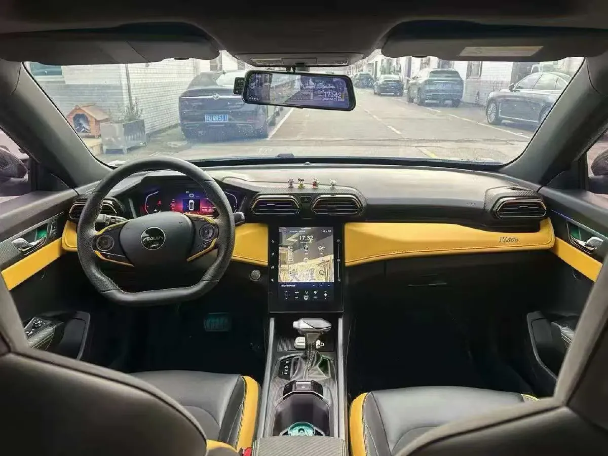 2023 DongFeng Aeolus YiXuan 1.5T 197HP L4 6DCT,autocango,china used car exporter,china ev exporter,chinese used car exporter,chinese used ev exporter
