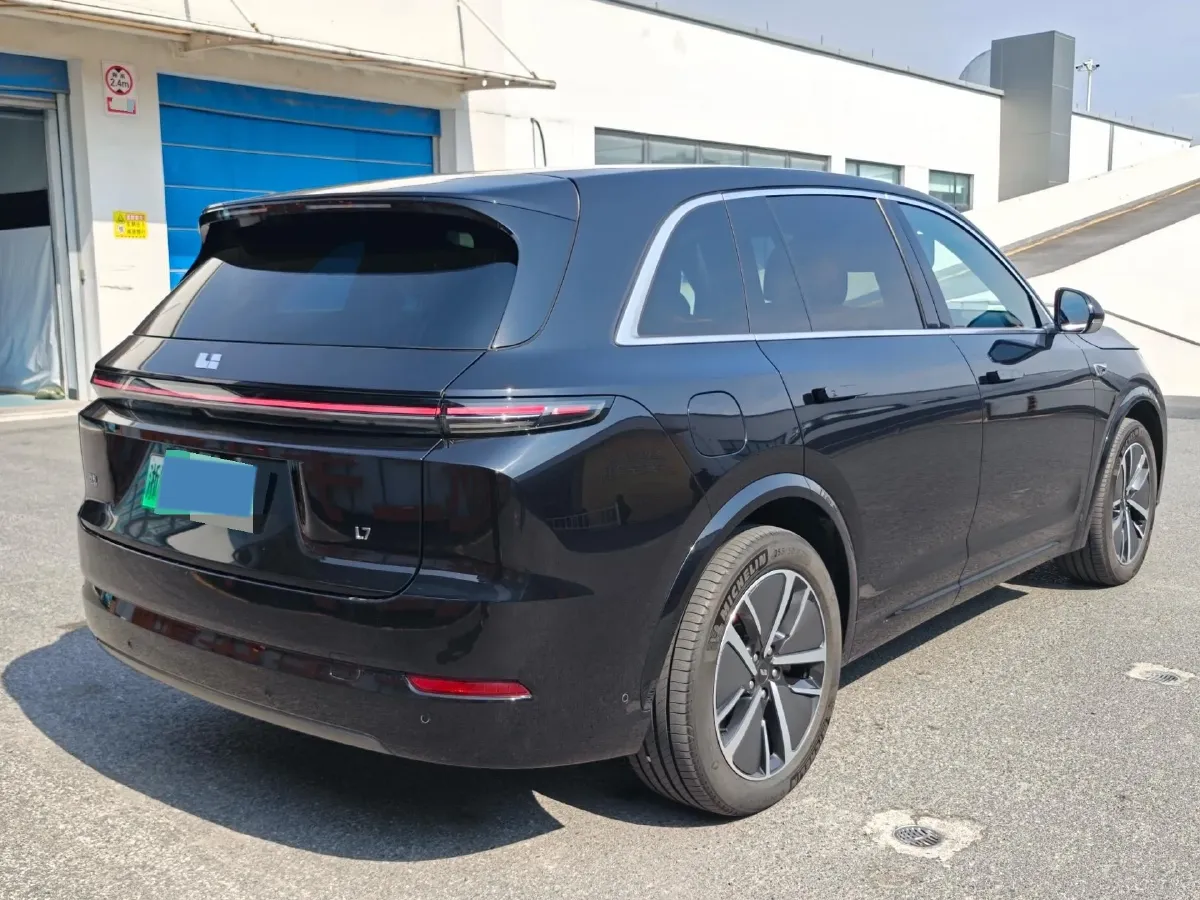 2024 Li L7 Range Extended 154HP REEV 42.8KWH,autocango,china used car exporter,china ev exporter,chinese used car exporter,chinese used ev exporter