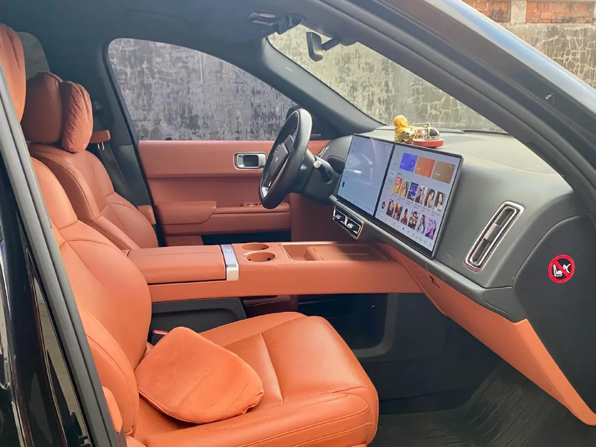 2022 Li L9 Range Extended 154HP REEV 42.6KWH,autocango,china used car exporter,china ev exporter,chinese used car exporter,chinese used ev exporter