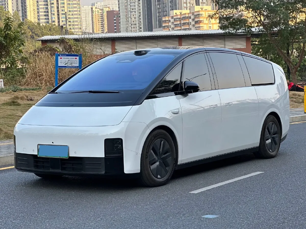 2025 Li MEGA BEV,autocango,china used car exporter,china ev exporter,chinese used car exporter,chinese used ev exporter