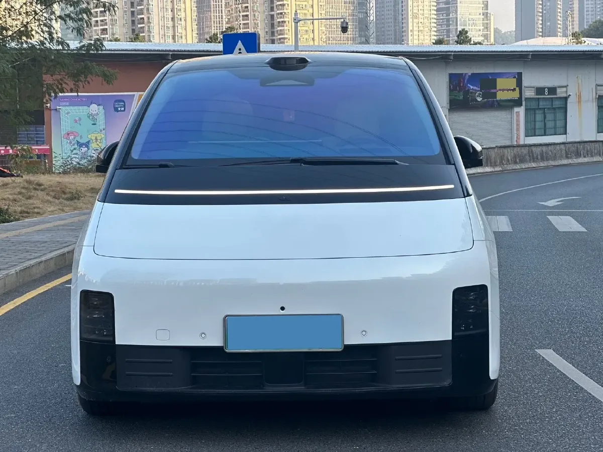 2025 Li MEGA BEV,autocango,china used car exporter,china ev exporter,chinese used car exporter,chinese used ev exporter