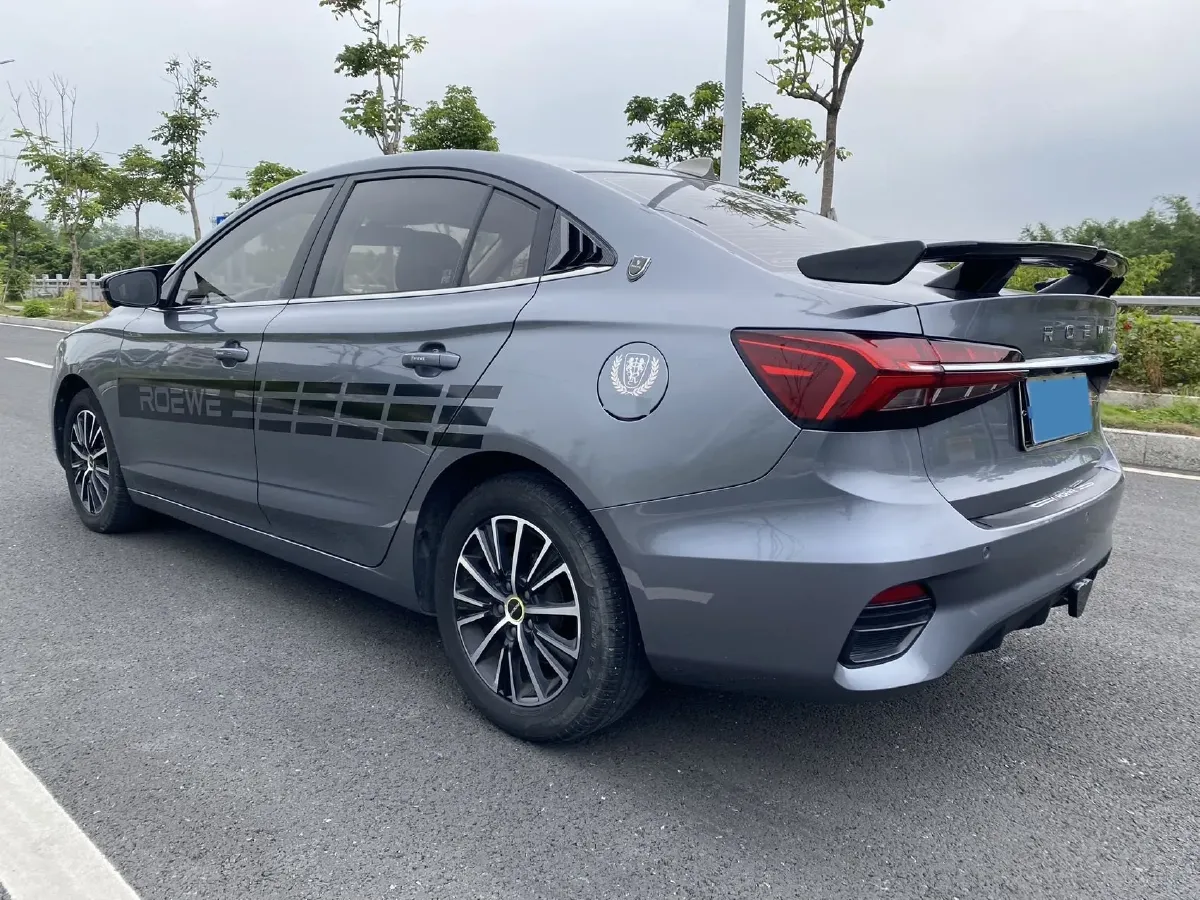 2021 Roewe i5 1.5L 120HP L4 CVT,autocango,china used car exporter,china ev exporter,chinese used car exporter,chinese used ev exporter
