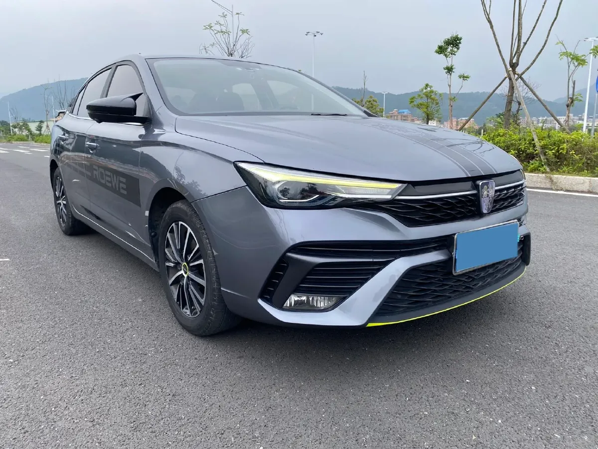 2021 Roewe i5 1.5L 120HP L4 CVT,autocango,china used car exporter,china ev exporter,chinese used car exporter,chinese used ev exporter
