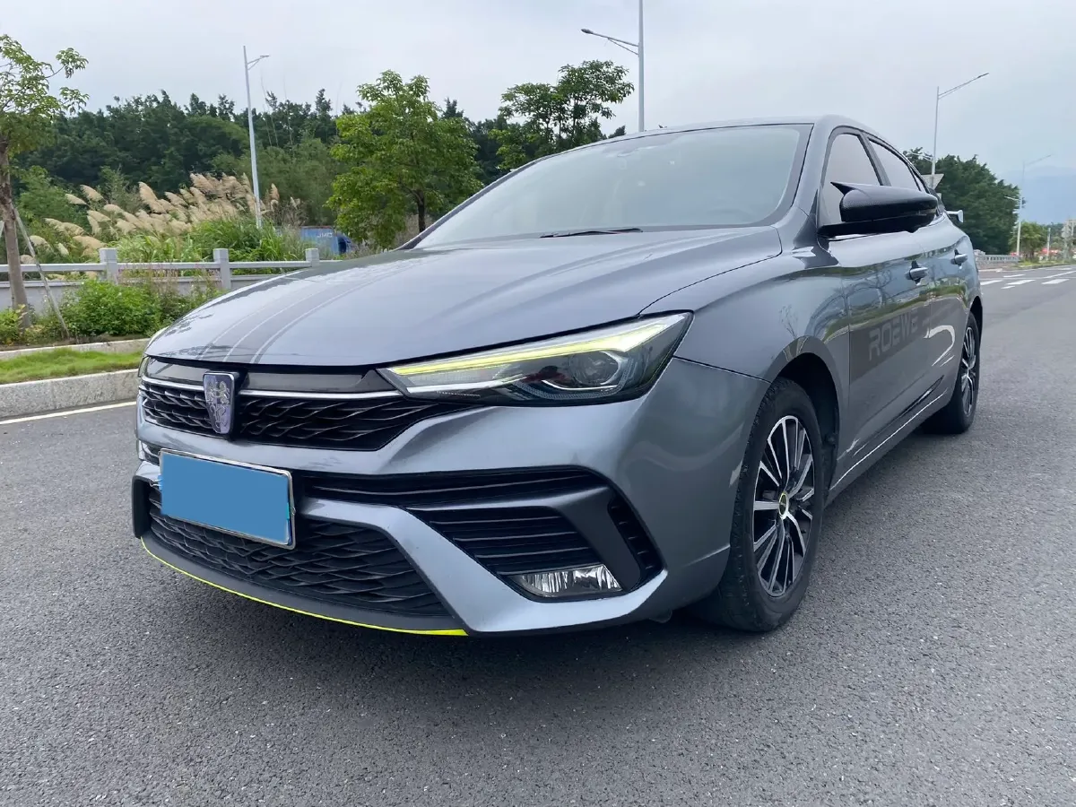 2021 Roewe i5 1.5L 120HP L4 CVT,autocango,china used car exporter,china ev exporter,chinese used car exporter,chinese used ev exporter
