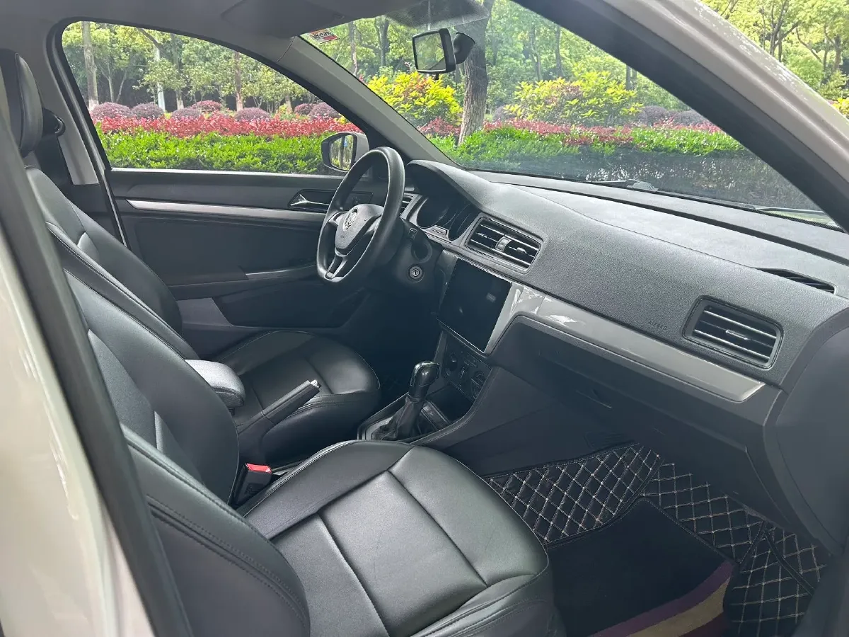 2022 BeiJing Auto X7 1.5T 188HP L4 7DCT,autocango,china used car exporter,china ev exporter,chinese used car exporter,chinese used ev exporter