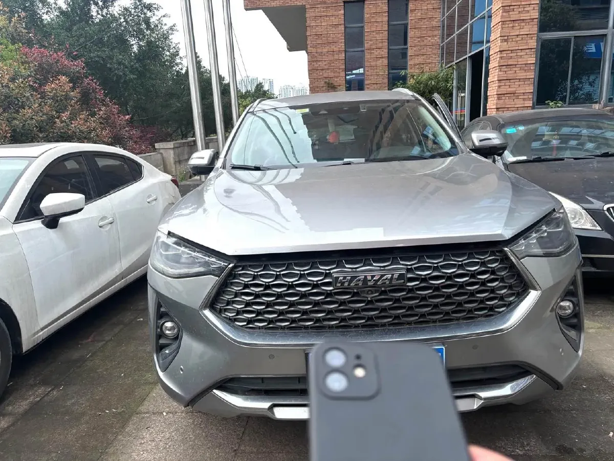 2020 Haval F7 2.0T 224HP L4 7DCT,autocango,china used car exporter,china ev exporter,chinese used car exporter,chinese used ev exporter