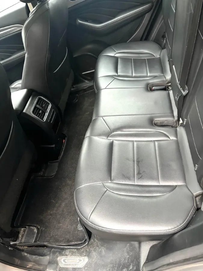 2020 Haval F7 2.0T 224HP L4 7DCT,autocango,china used car exporter,china ev exporter,chinese used car exporter,chinese used ev exporter