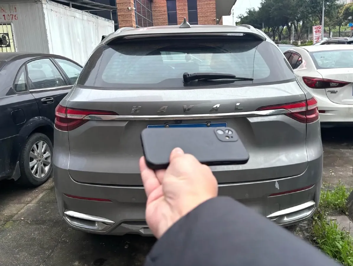 2020 Haval F7 2.0T 224HP L4 7DCT,autocango,china used car exporter,china ev exporter,chinese used car exporter,chinese used ev exporter