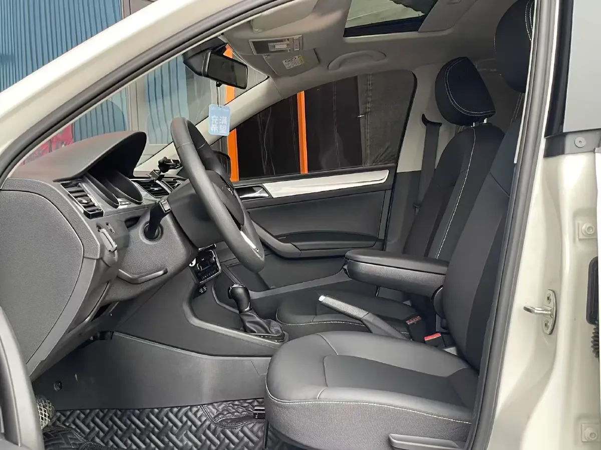 2022 Skoda Rapid 1.5L 112HP L4 6AT,autocango,china used car exporter,china ev exporter,chinese used car exporter,chinese used ev exporter