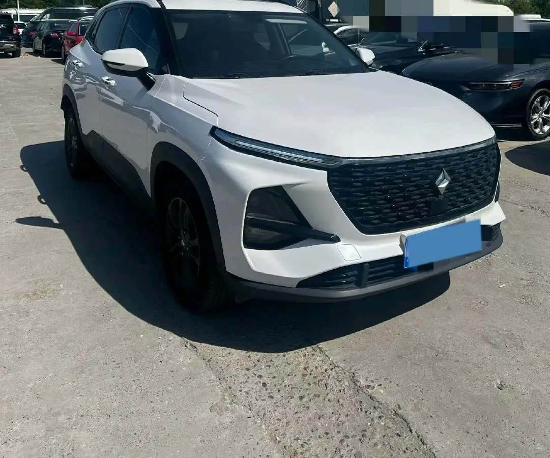 2018 BaoJun 530 1.5T 150HP L4 6DCT,autocango,china used car exporter,china ev exporter,chinese used car exporter,chinese used ev exporter
