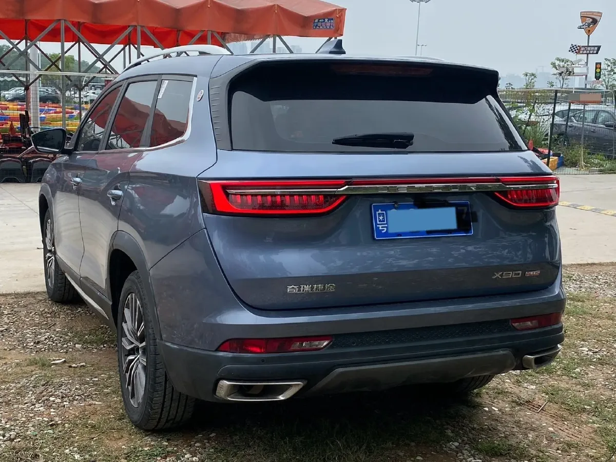 2021 Jetour X90 1.6T 197HP L4 7DCT,autocango,china used car exporter,china ev exporter,chinese used car exporter,chinese used ev exporter
